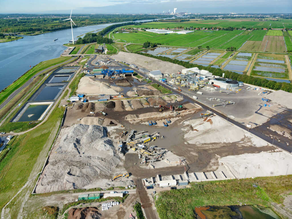 De uitdaging op het gebied van klantgerichtheid komt bij Afvalzorg voort uit het veranderende dienstenpakket en uit de veranderende omgeving. 
